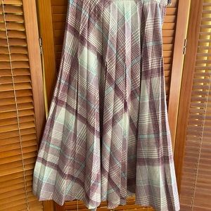 Vintage pink plaid skirt